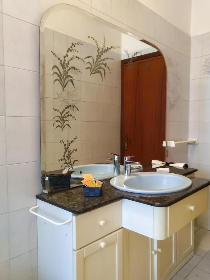 A Casa Di Leda Apartment Сарцана Екстериор снимка